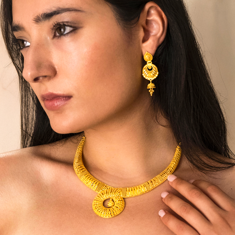 Elegant 22K Gold Necklace and Earrings Set